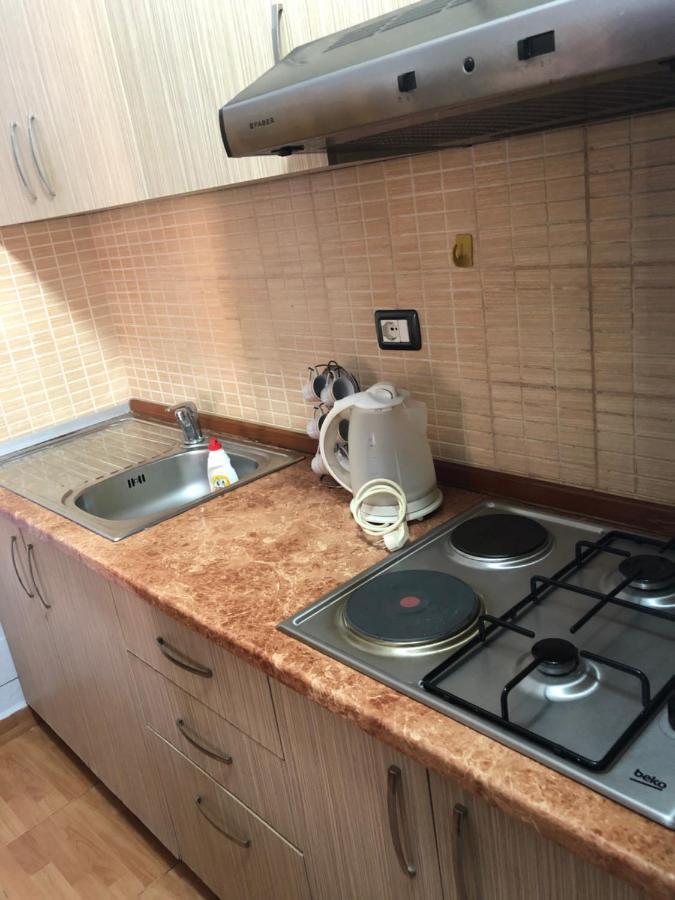 Gazi's For Rent Apartment *