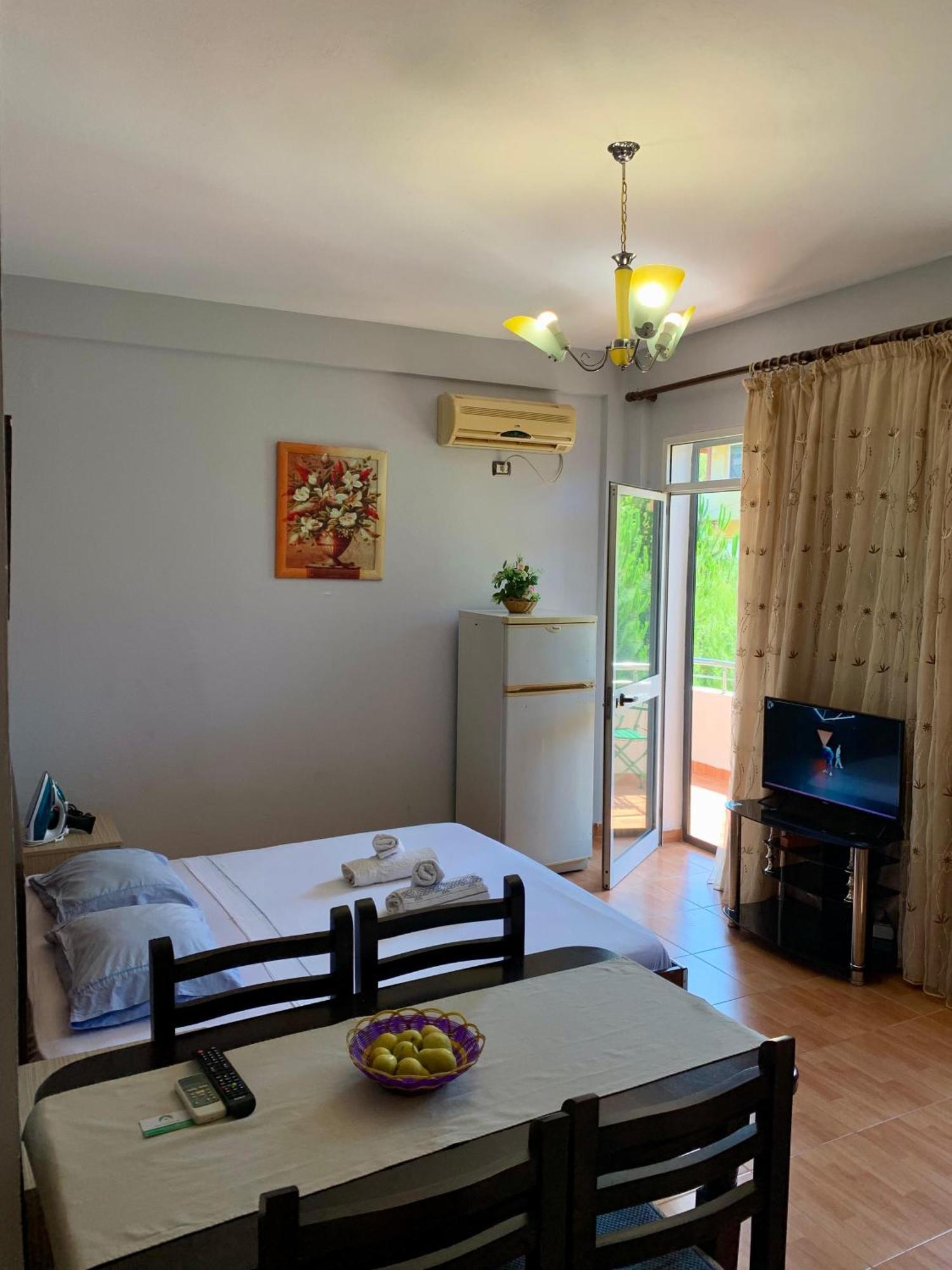 Gazi's For Rent Apartment
